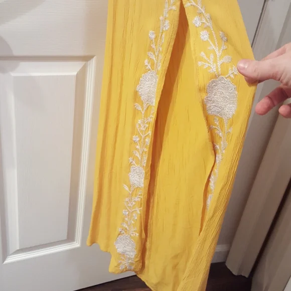 American Eagle AEO Yellow Wide Leg Jumpsuit with White Embroidered Floral Design - Picture 4 of 7